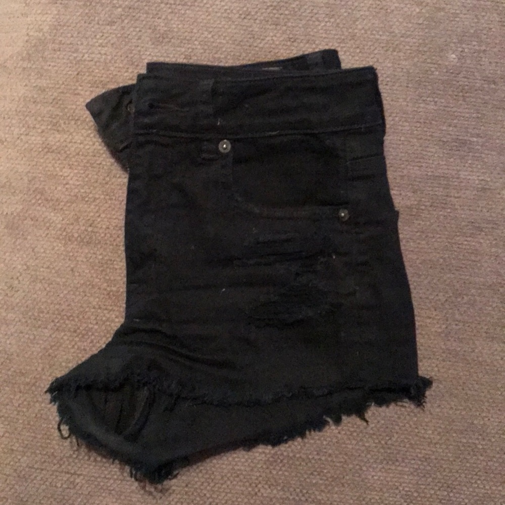 High Rise shorts - Picture 3 of 3